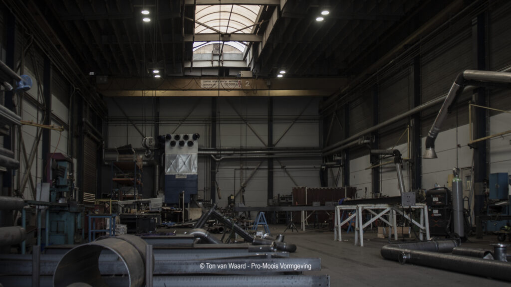 Zicht in de productiehal van het bedrijf Velmon.